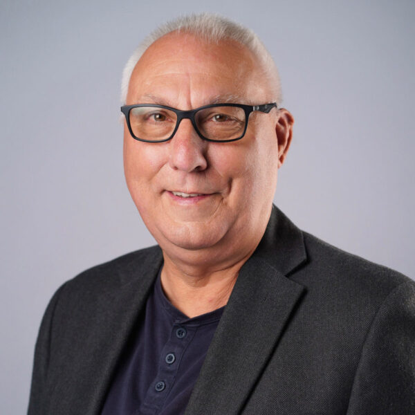 Portrait of Jonathan Shaw